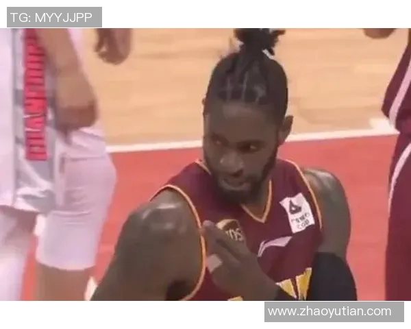 官方公告:保罗被罚+停赛! 官方公告:保罗被罚+停赛!