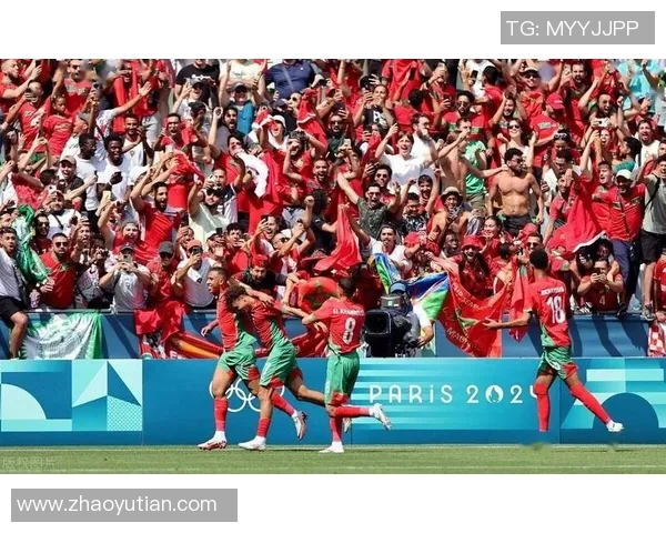 世界杯预选赛背后的奋斗历程：从草根少年到国际足球巨星的成长之路